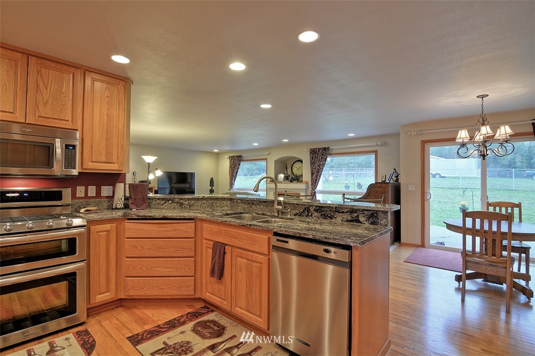 295 South Camano Ridge Road Camano Island, WA 98282 - Photo 7 of 25 Gallery Image 7