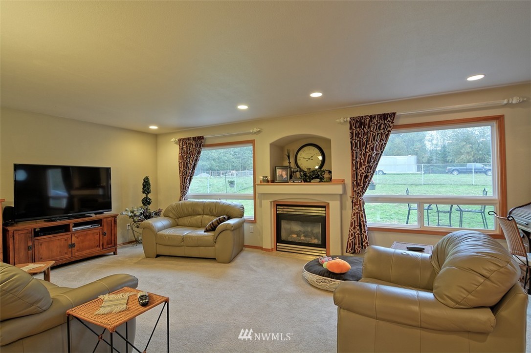 295 South Camano Ridge Road Camano Island, WA 98282 - Photo 8 of 25 Gallery Image 8