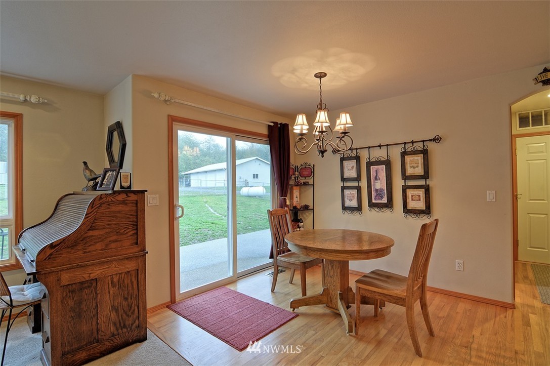 295 South Camano Ridge Road Camano Island, WA 98282 - Photo 9 of 25 Gallery Image 9