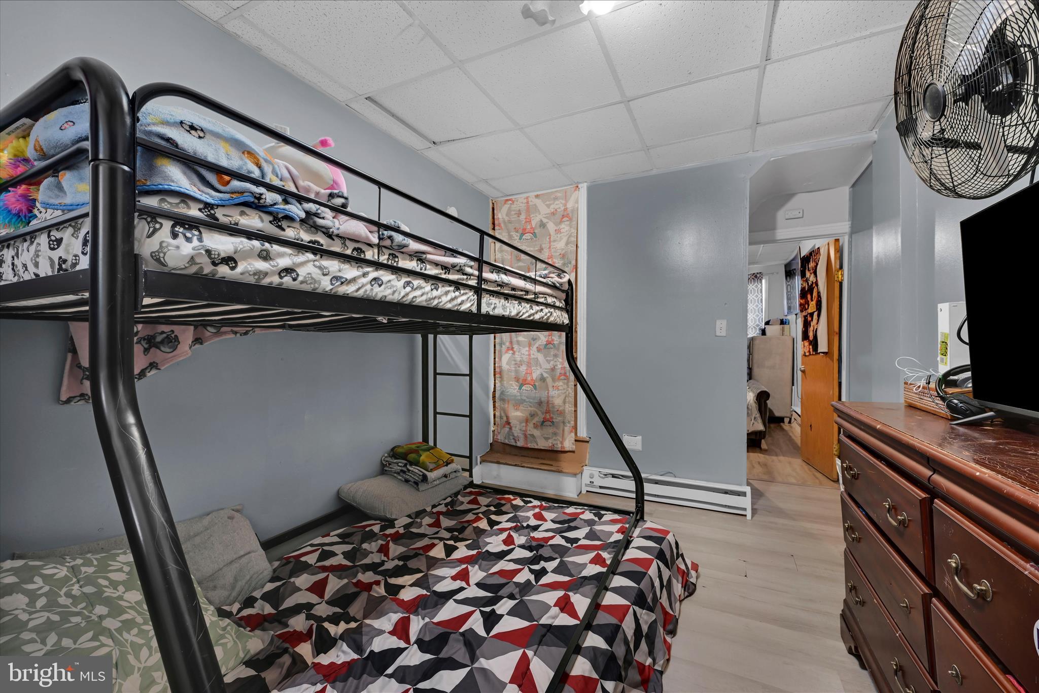 431 Cedar Street Reading, PA 19601 - Photo 17 of 23 Kids Room