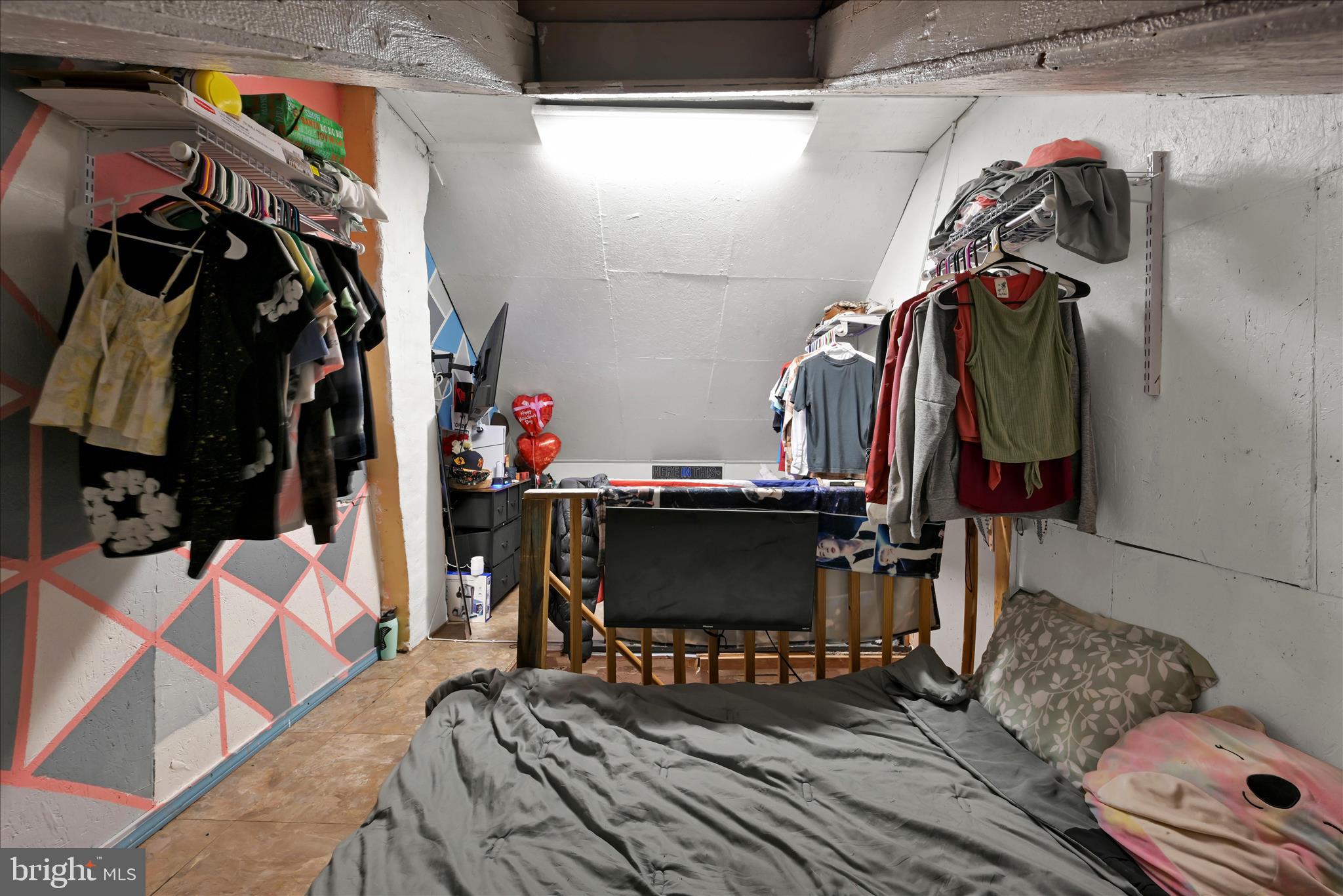 431 Cedar Street Reading, PA 19601 - Photo 22 of 23 Bedroom