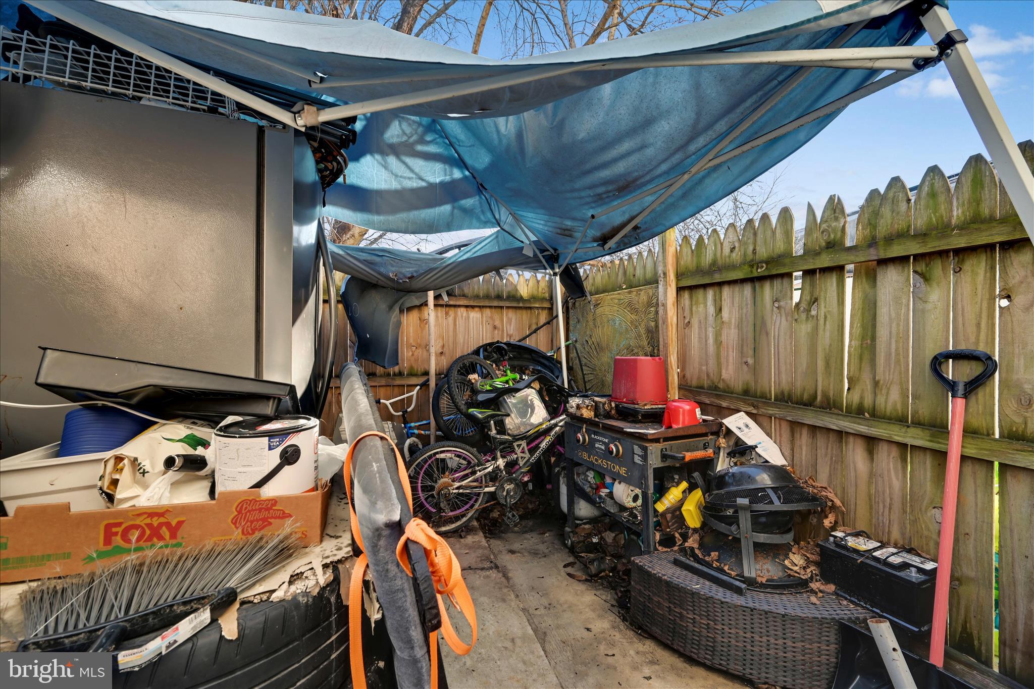 431 Cedar Street Reading, PA 19601 - Photo 23 of 23 Back Patio