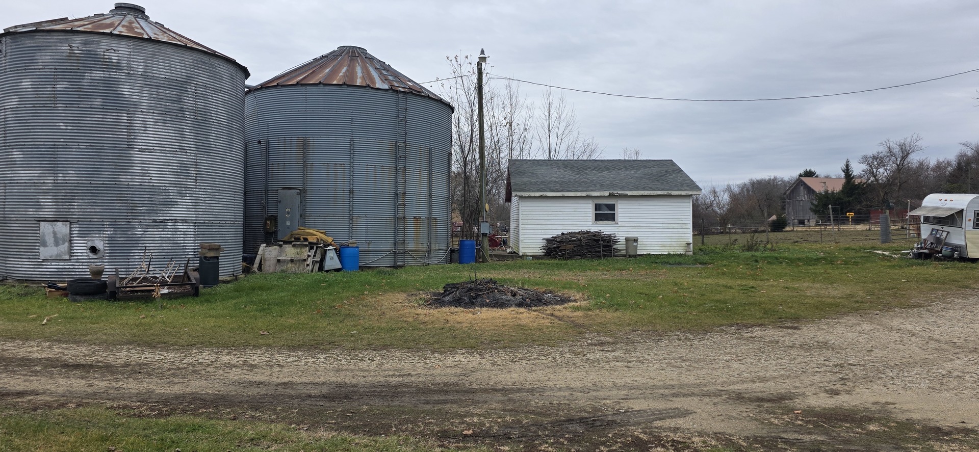 7304 Johnson Road Hebron, IL 60034 - Photo 5 of 18