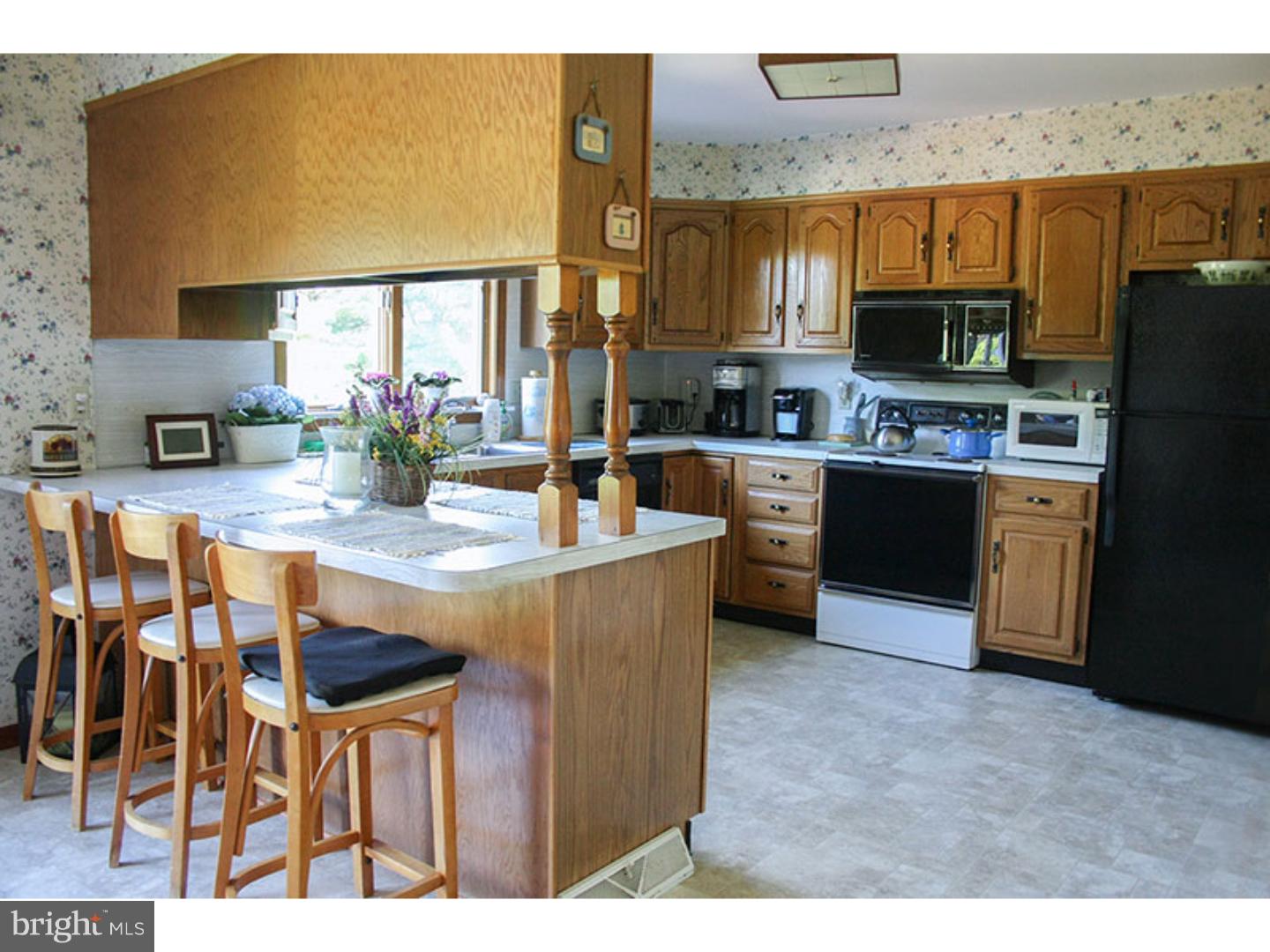 57 Hospital Road Bridgeton, NJ 08302 - Photo 11 of 25 Kitchen
