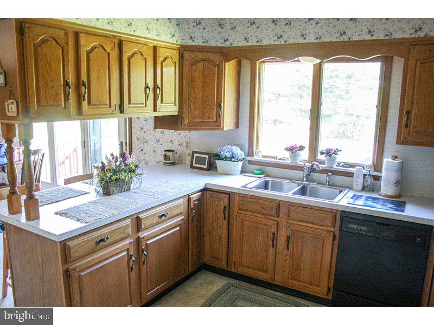 57 Hospital Road Bridgeton, NJ 08302 - Photo 12 of 25 Kitchen