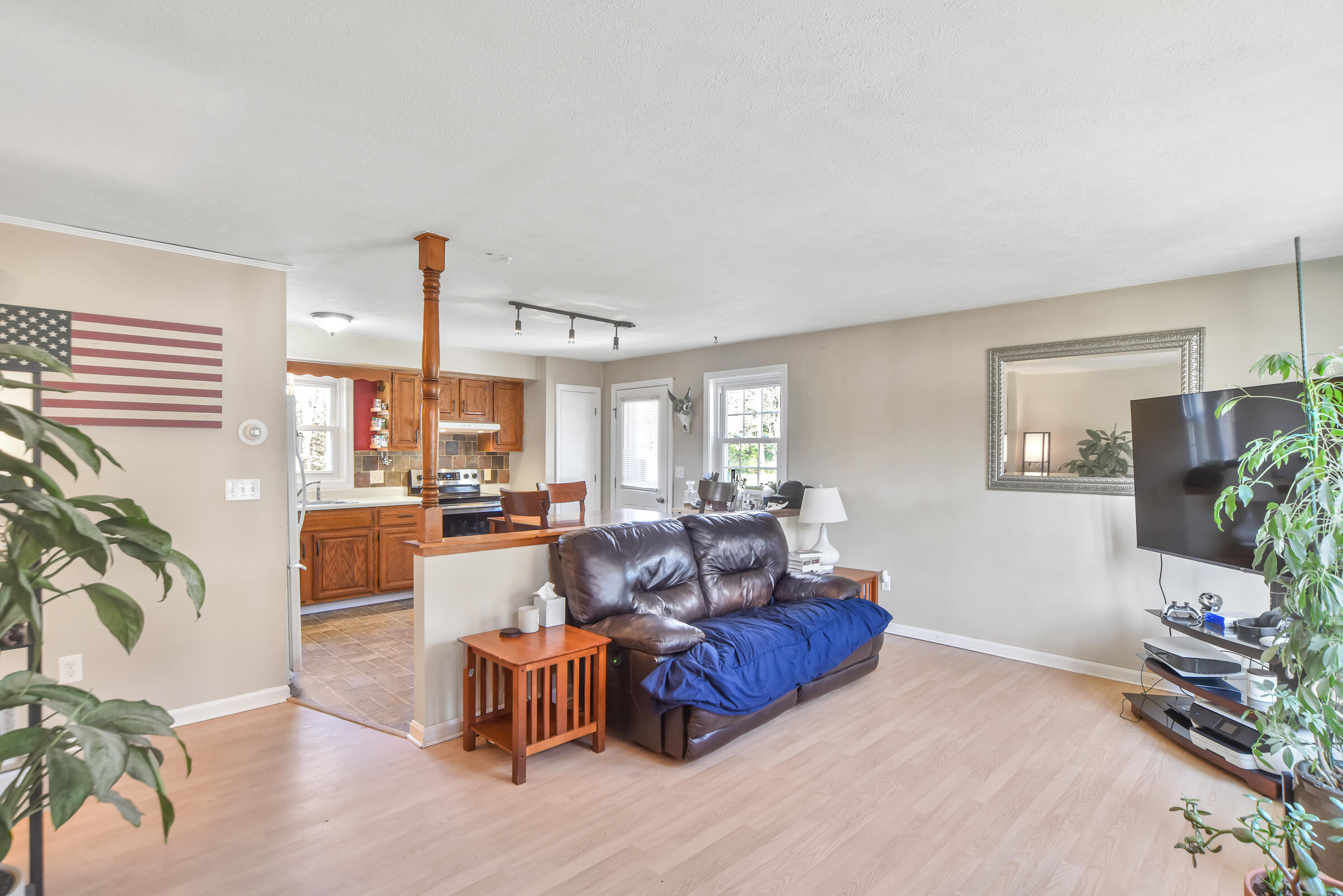 136 Middlesex Road Topsham, ME 04086 - Photo 13 of 45 108660gr-123
