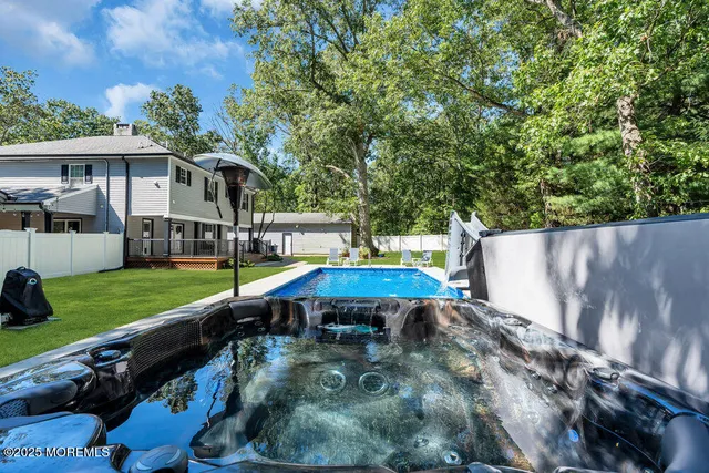 $969,000 | 225 East Bird Village Road, Jackson, NJ 08527