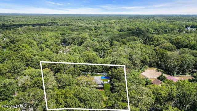 $969,000 | 225 East Bird Village Road, Jackson, NJ 08527