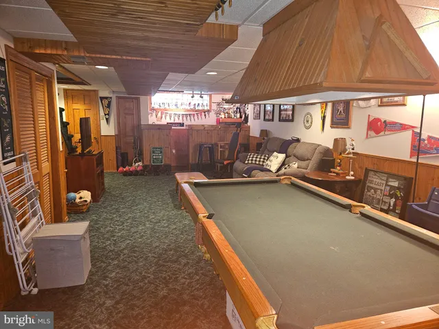 $2,400 | 5860 Magdalena Street, Philadelphia, PA 19128