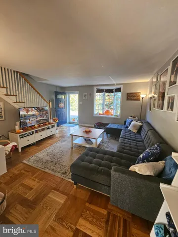 $2,400 | 5860 Magdalena Street, Philadelphia, PA 19128