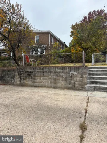 $2,400 | 5860 Magdalena Street, Philadelphia, PA 19128