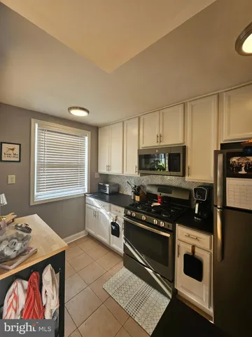 $2,400 | 5860 Magdalena Street, Philadelphia, PA 19128