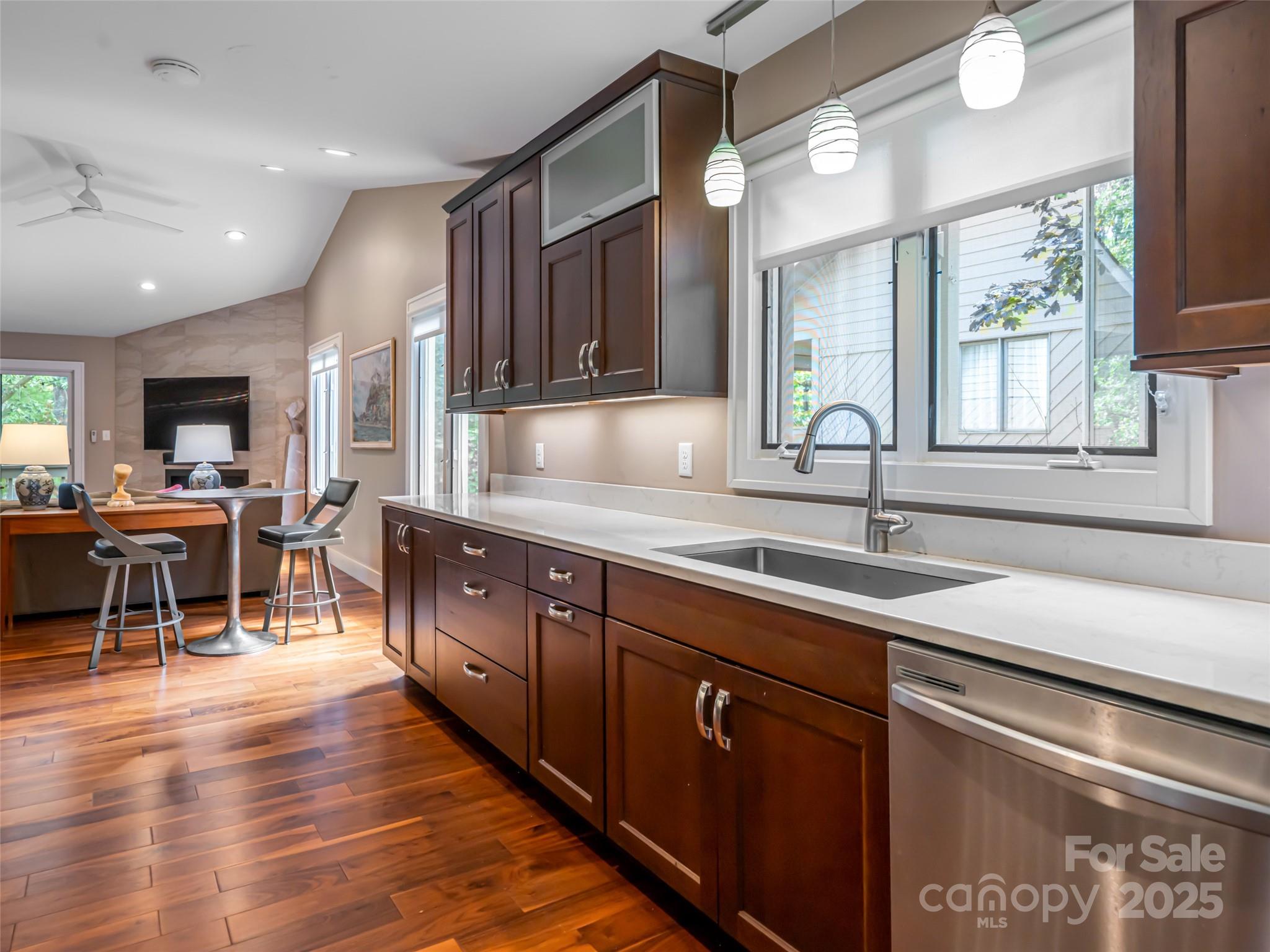 1302 Timber Trail Asheville, NC 28804 - Photo 11 of 36