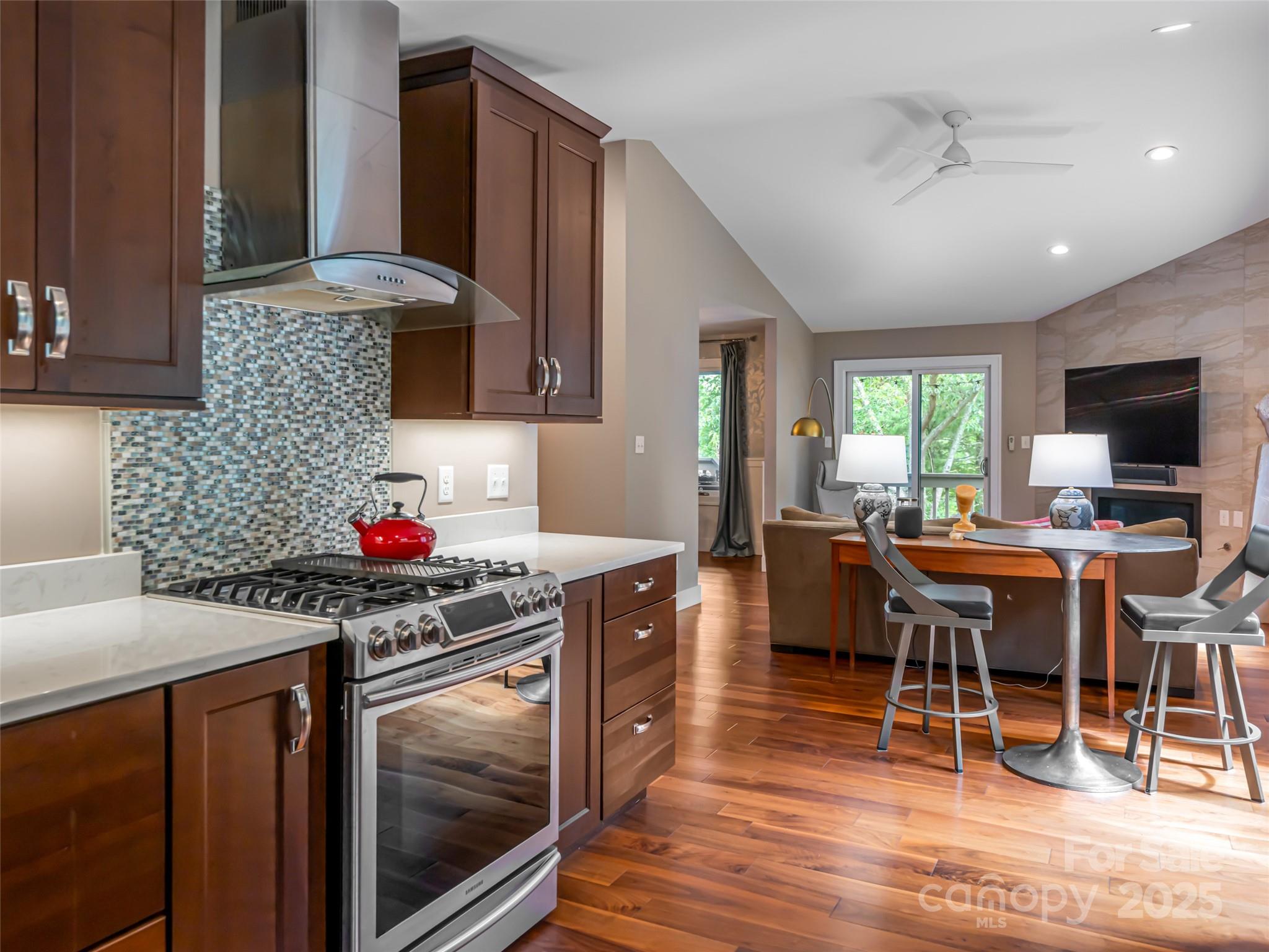 1302 Timber Trail Asheville, NC 28804 - Photo 10 of 36