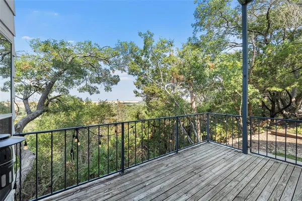$220,000 | 2901 Lake Shore Drive, Unit 407, Waco, TX 76708