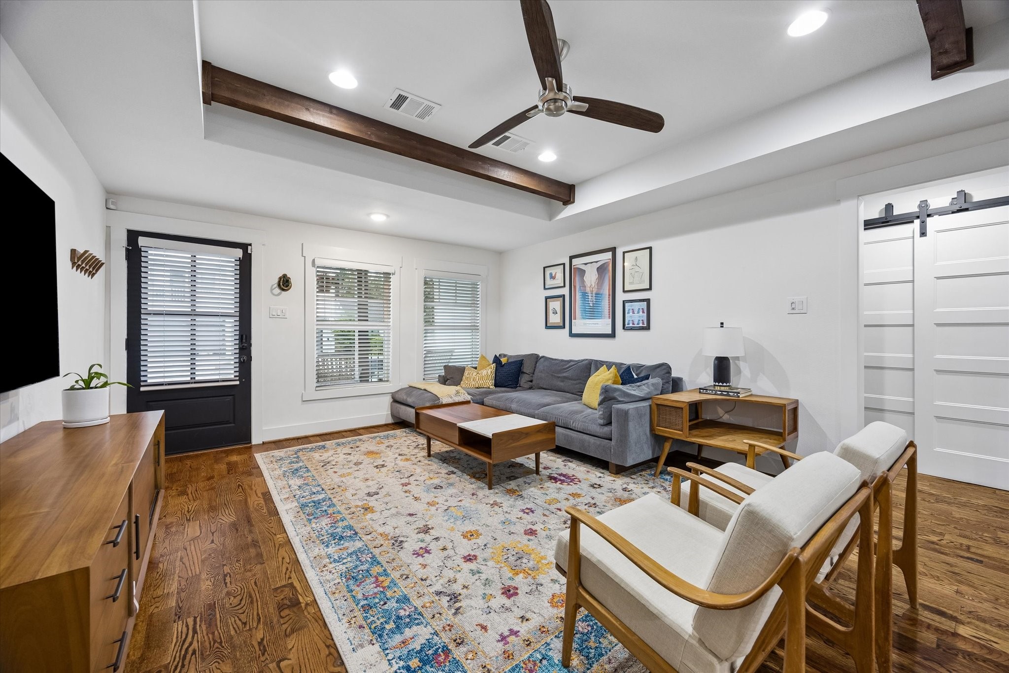 4711 Edison Street Houston, TX 77009 - Photo 3 of 30