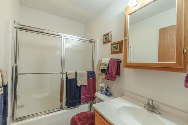 $799,000 | 5995 Section Line Road, Dodgeville, WI 53533