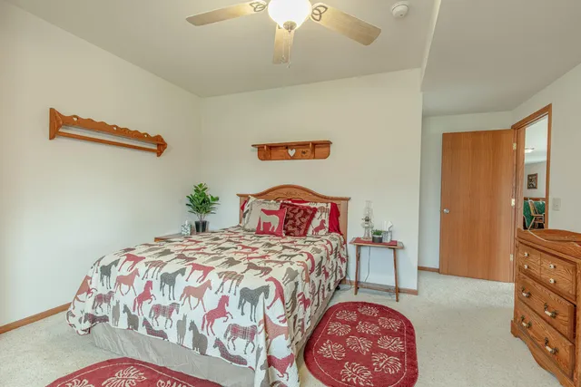 $799,000 | 5995 Section Line Road, Dodgeville, WI 53533