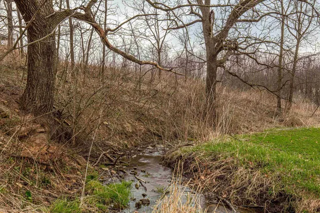 $799,000 | 5995 Section Line Road, Dodgeville, WI 53533