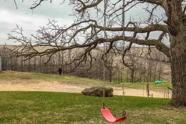 $799,000 | 5995 Section Line Road, Dodgeville, WI 53533