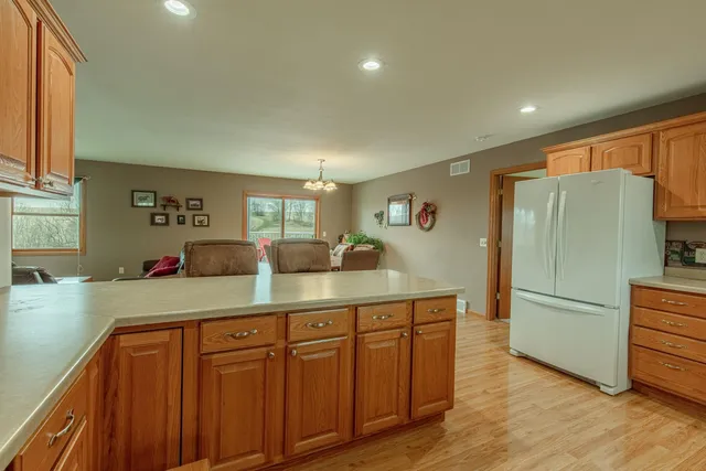 $799,000 | 5995 Section Line Road, Dodgeville, WI 53533