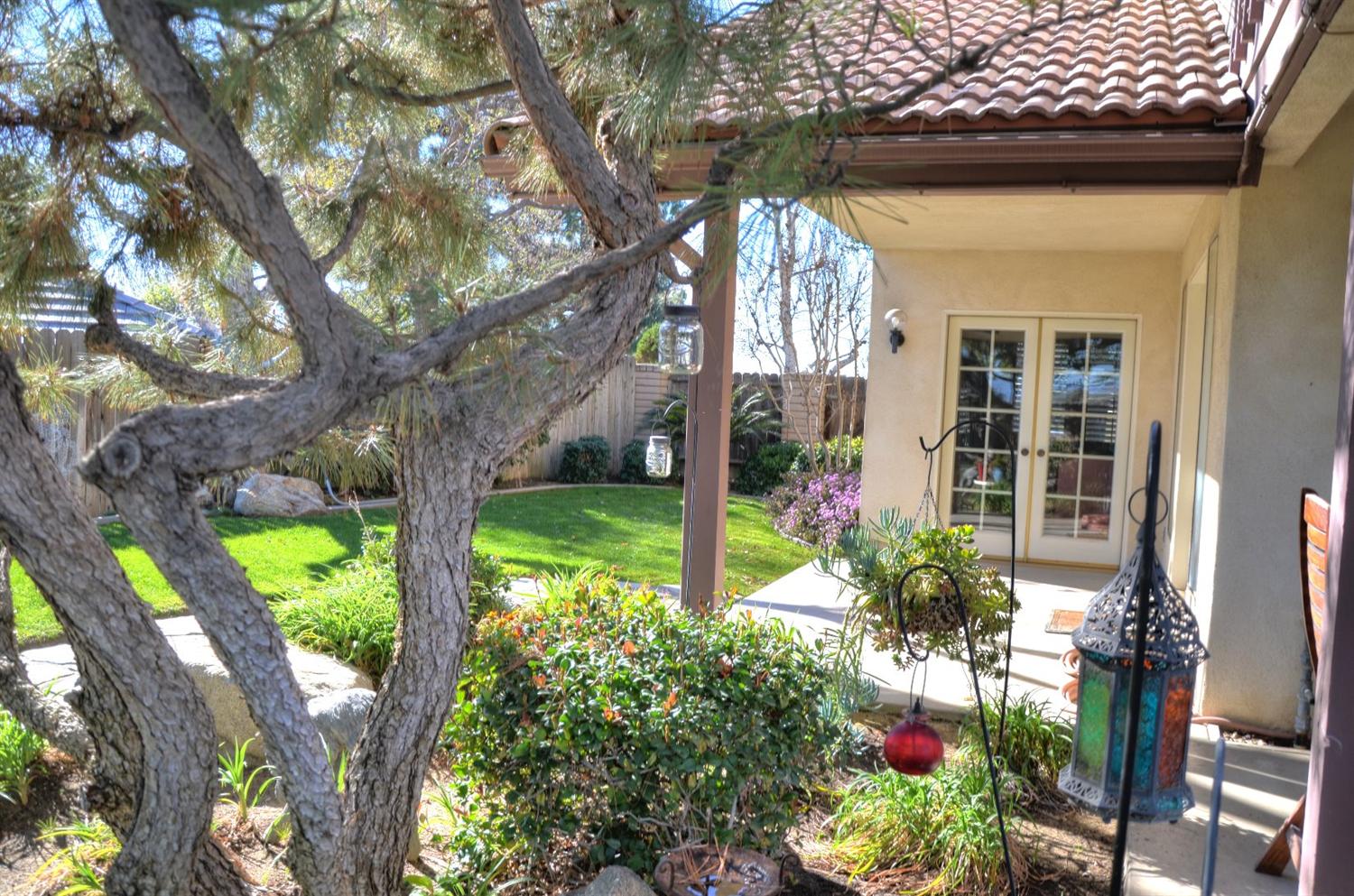 6217 Ridgetop Terrace Bakersfield, CA 93306 - Photo 22 of 47 Gallery Image 22