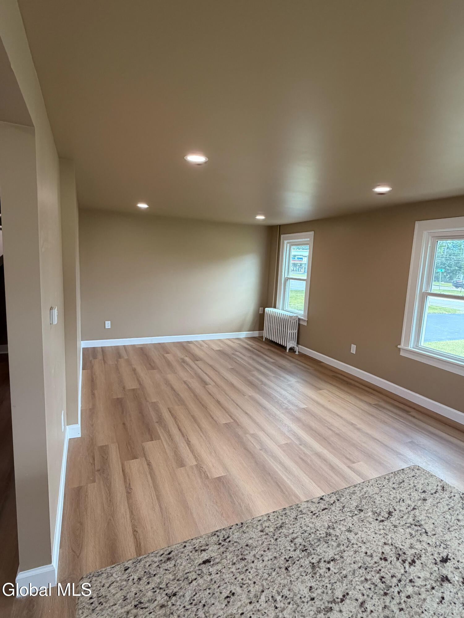 607 Boght Road Colonie, NY 12047 - Photo 3 of 12 Living Room / Dining Room