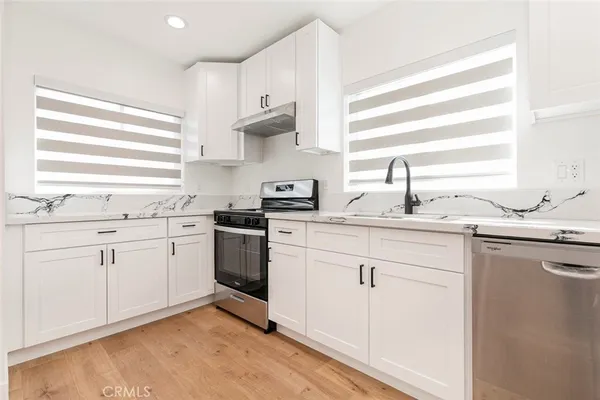 $4,200 | 12340 Lull Street, North Hollywood, CA 91605