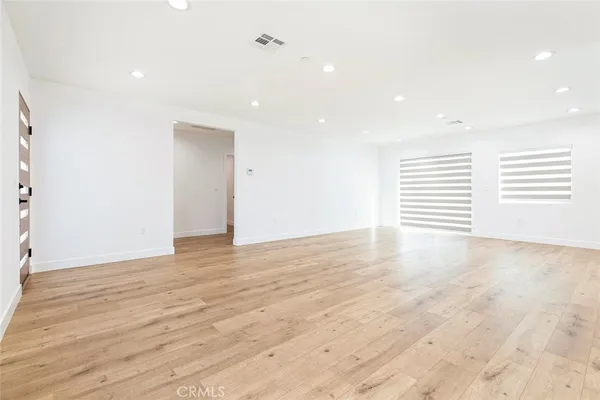 $4,200 | 12340 Lull Street, North Hollywood, CA 91605