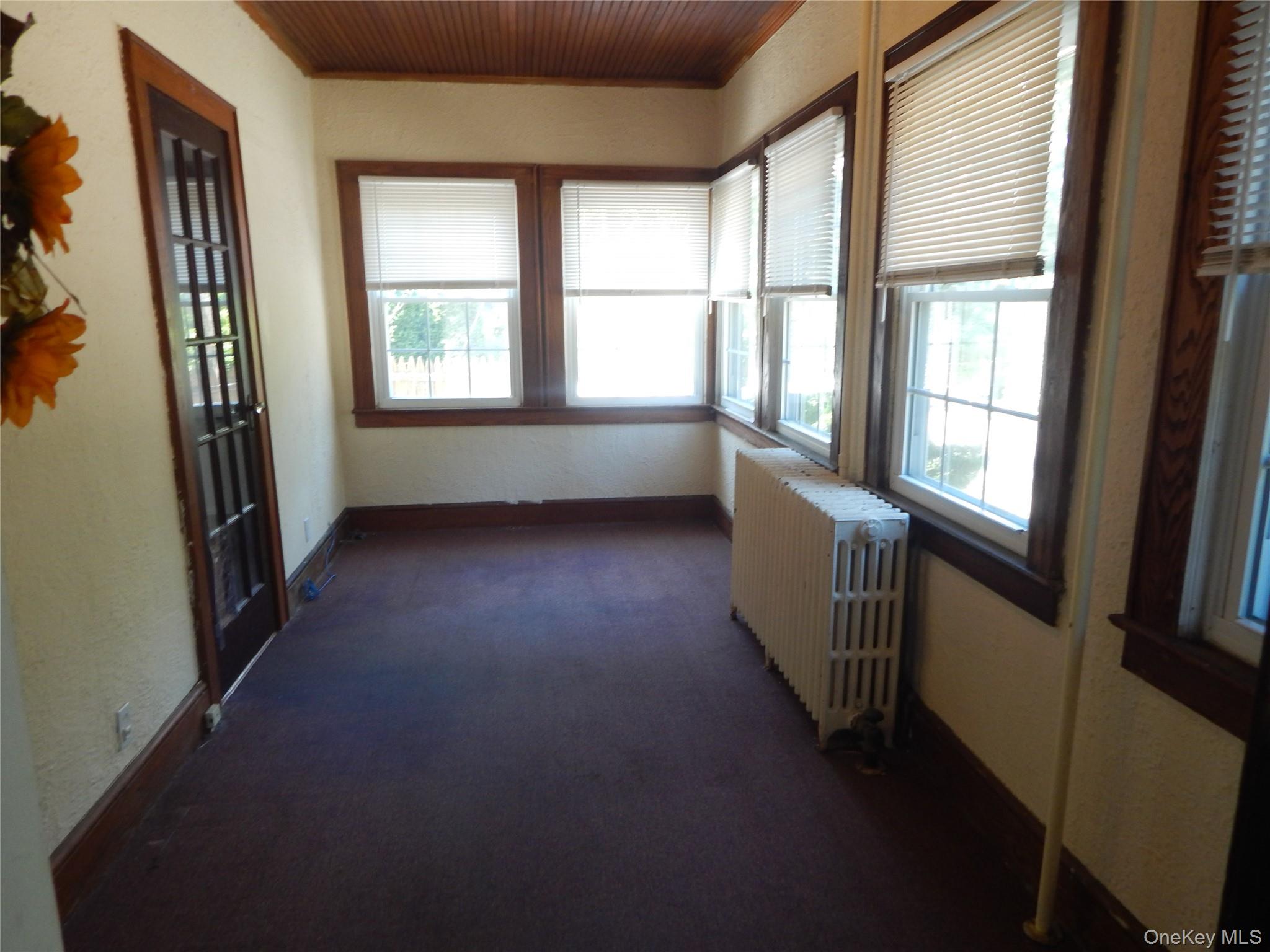 321 Spring Street Ossining, NY 10562 - Photo 5 of 18 Four Season Sun Room