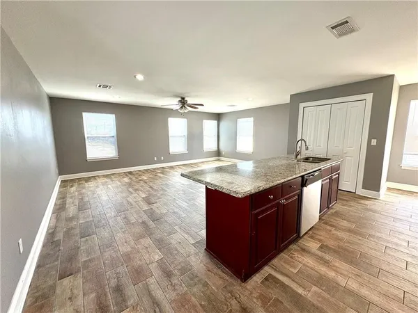 $1,750 | 1123 6th Street, Unit B, Gretna, LA 70053