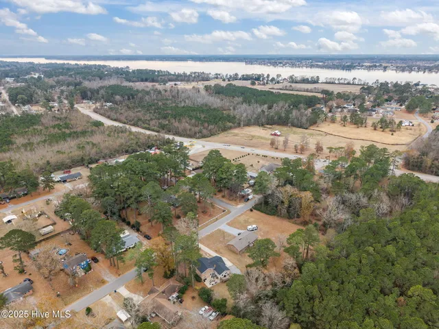 $340,000 | 206 Pamlico Drive, Washington, NC 27889