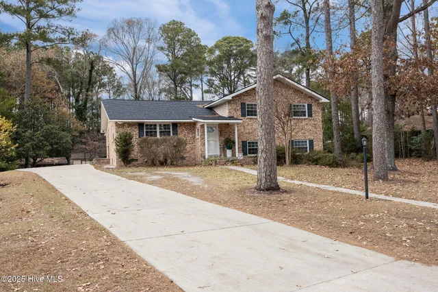 $340,000 | 206 Pamlico Drive, Washington, NC 27889