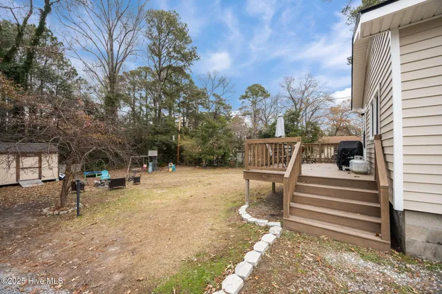 $340,000 | 206 Pamlico Drive, Washington, NC 27889