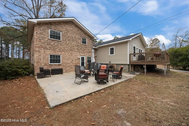 $340,000 | 206 Pamlico Drive, Washington, NC 27889