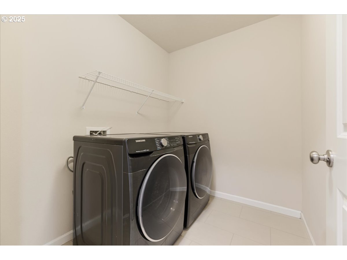 15630 Northwest Brugger Road Portland, OR 97229 - Photo 34 of 39 Laundry