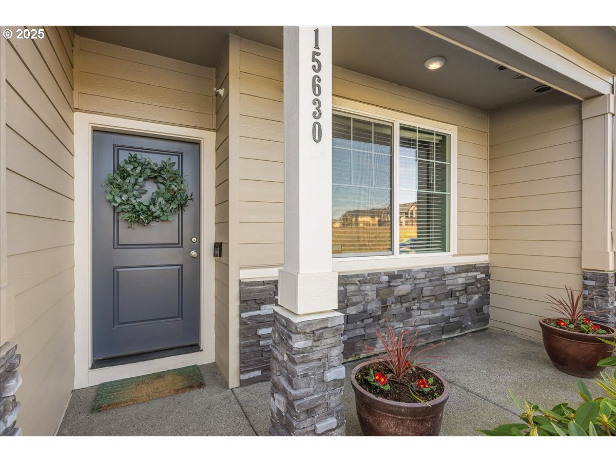 15630 Northwest Brugger Road Portland, OR 97229 - Photo 4 of 39 Gallery Image 4