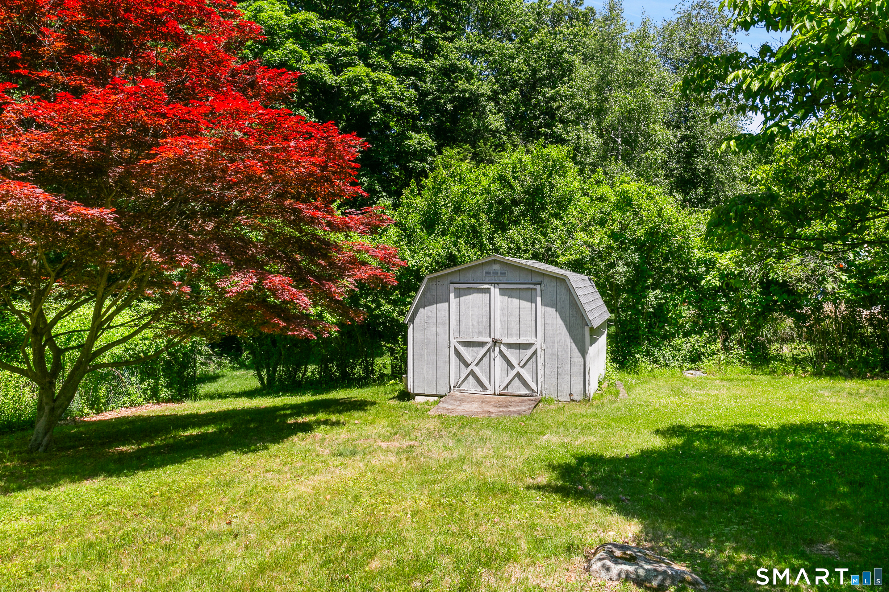 11 Bear Mountain Road New Fairfield, CT 06812 - Photo 29 of 30