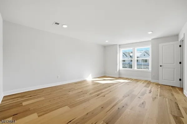 $7,000 | 18 Whitaker Lane, Far Hills, NJ 07931