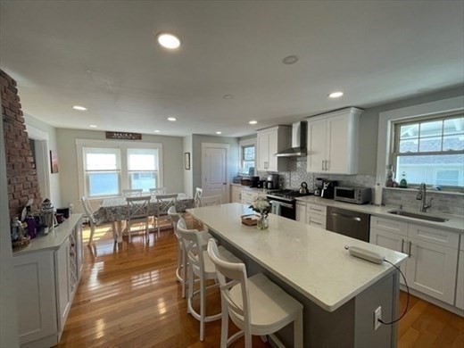 201 Samoset Avenue Hull, MA 02045 - Photo 3 of 22