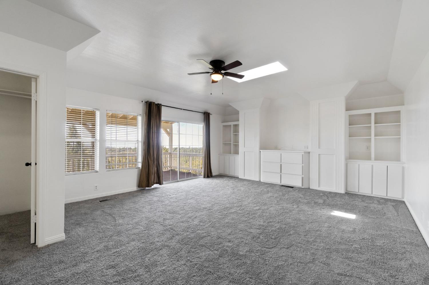 2832 East Westfall Road Mariposa, CA 95338 - Photo 17 of 38 a view of an empty room with a window