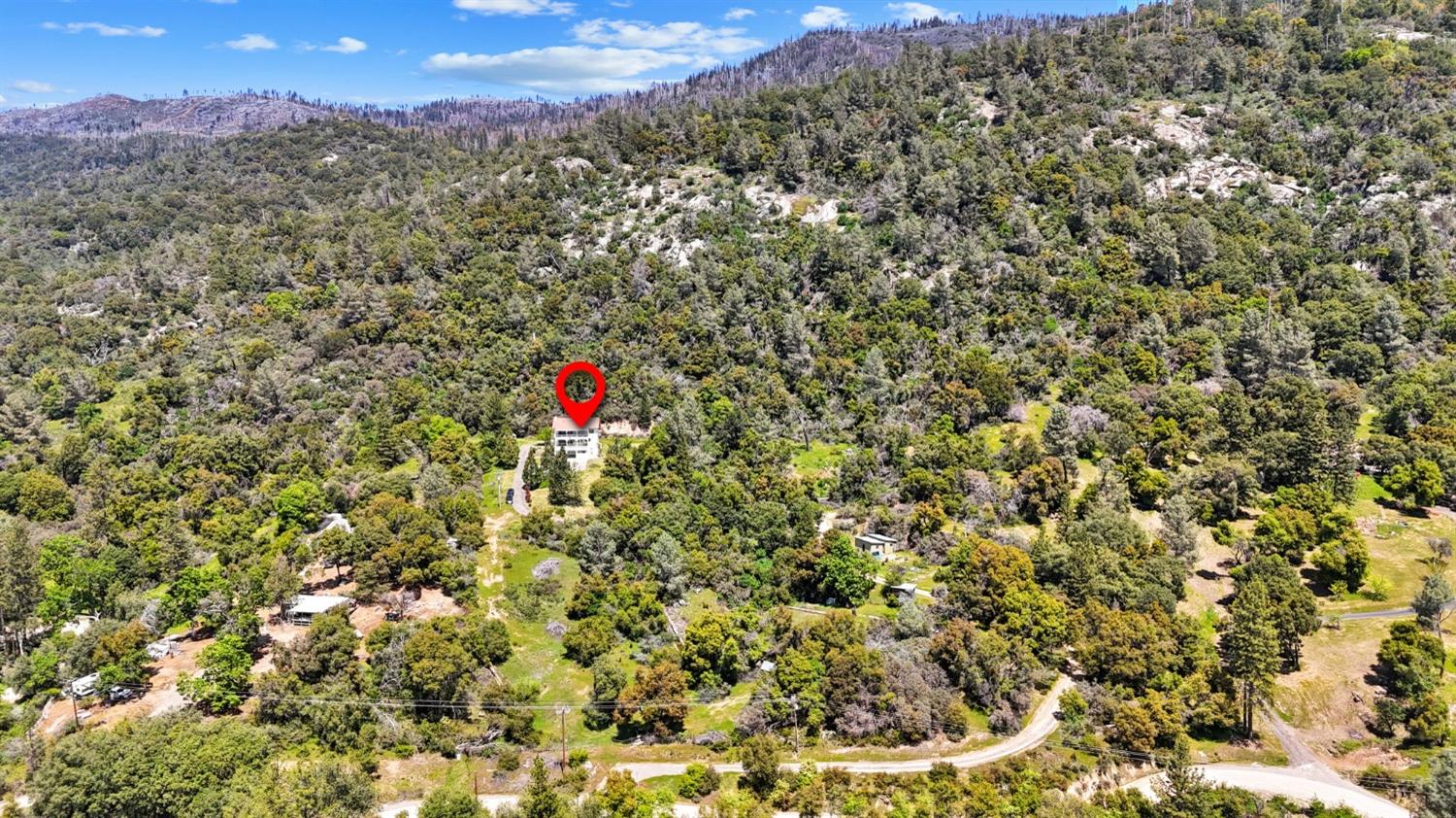2832 East Westfall Road Mariposa, CA 95338 - Photo 38 of 38 a view of a city