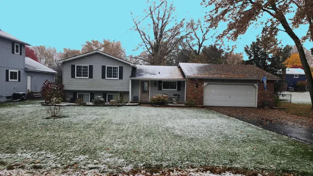 $2,500 | 5145 Greer Road, West Bloomfield, MI 48324