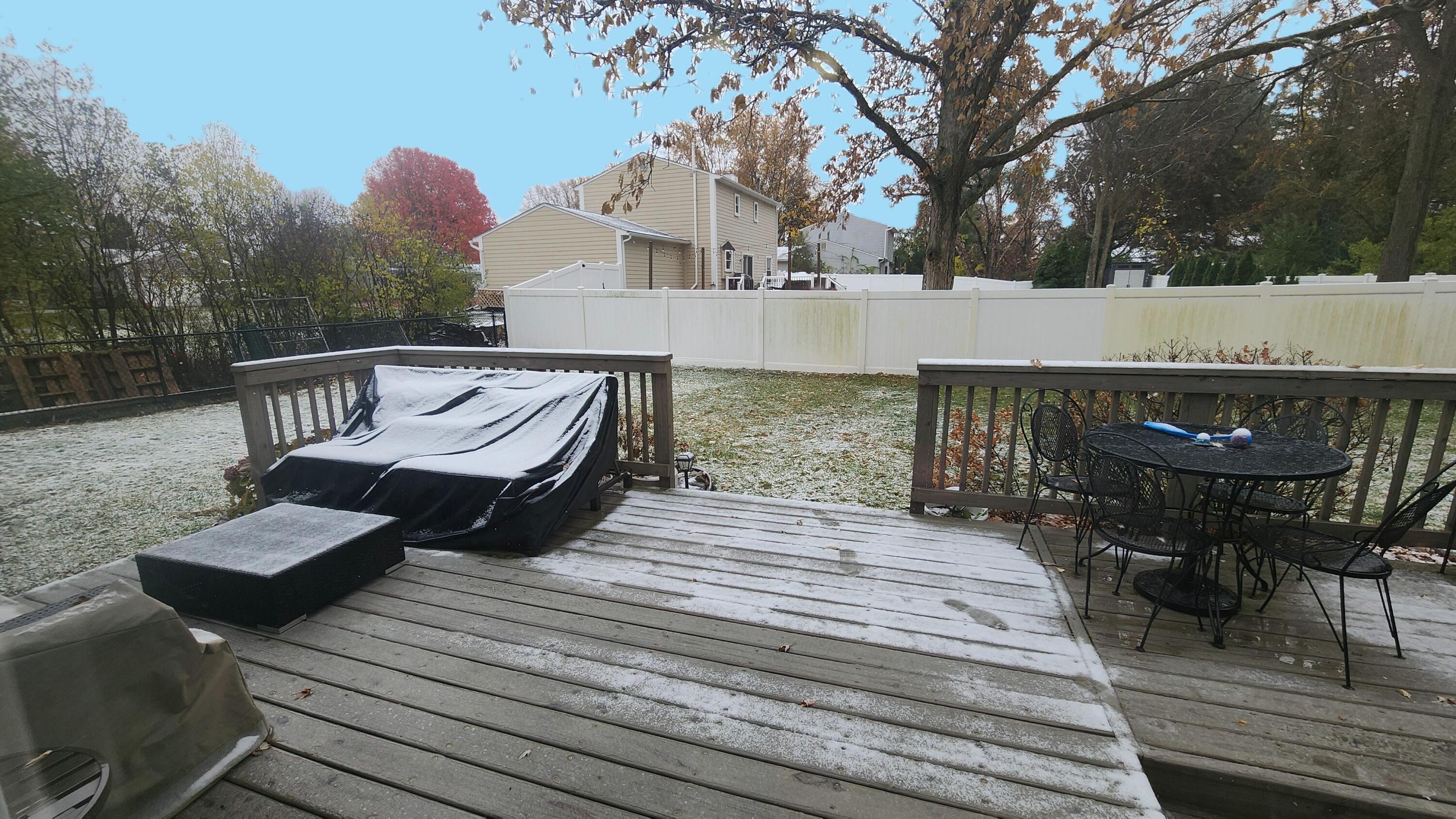 5145 Greer Road West Bloomfield, MI 48324 - Photo 20 of 24 Rear deck