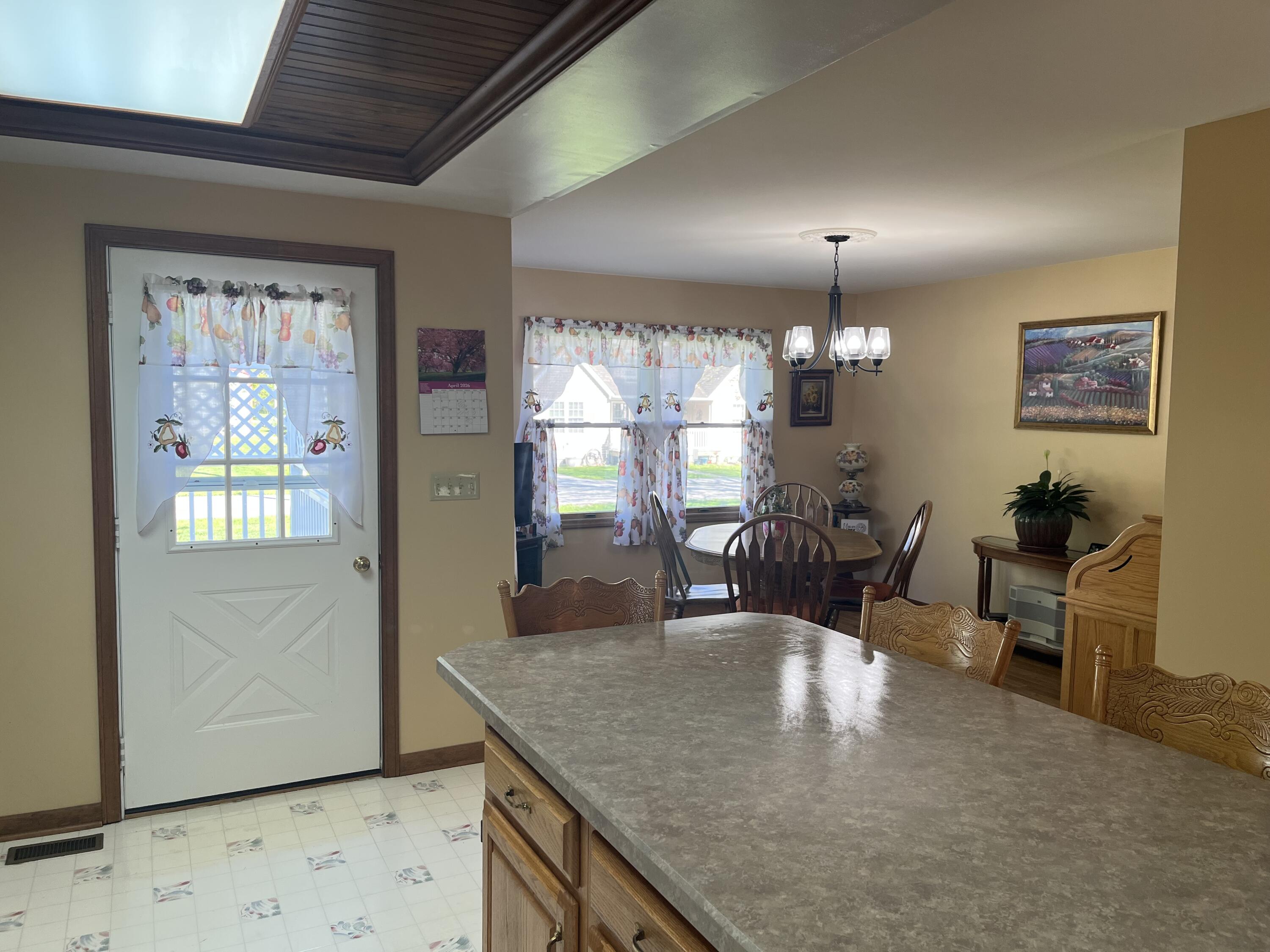 6315 West 147th Avenue Crown Point, IN 46307 - Photo 13 of 97 3000x2250