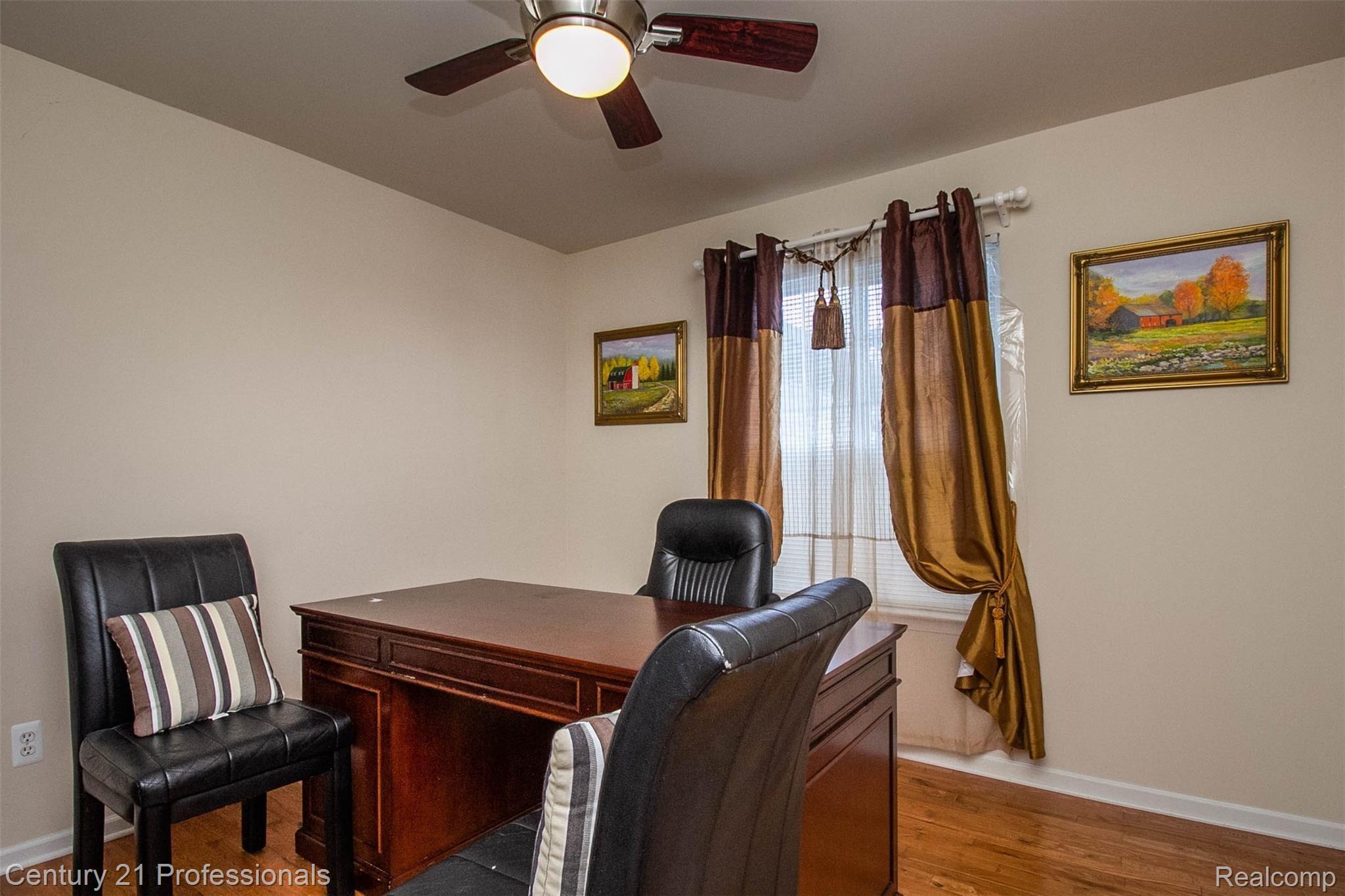 543 South Livernois Road Rochester, MI 48307 - Photo 31 of 40 27.jpg