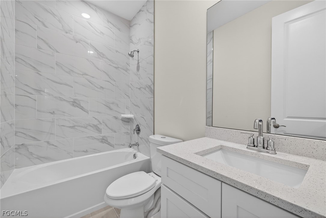 133 Southwest 9th Place Cape Coral, FL 33991 - Photo 26 of 33