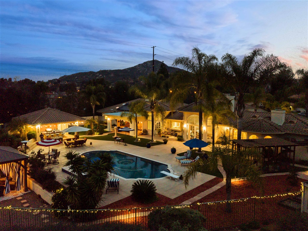13859 Country Creek Road Poway, CA 92064 - Photo 22 of 23 Gallery Image 22