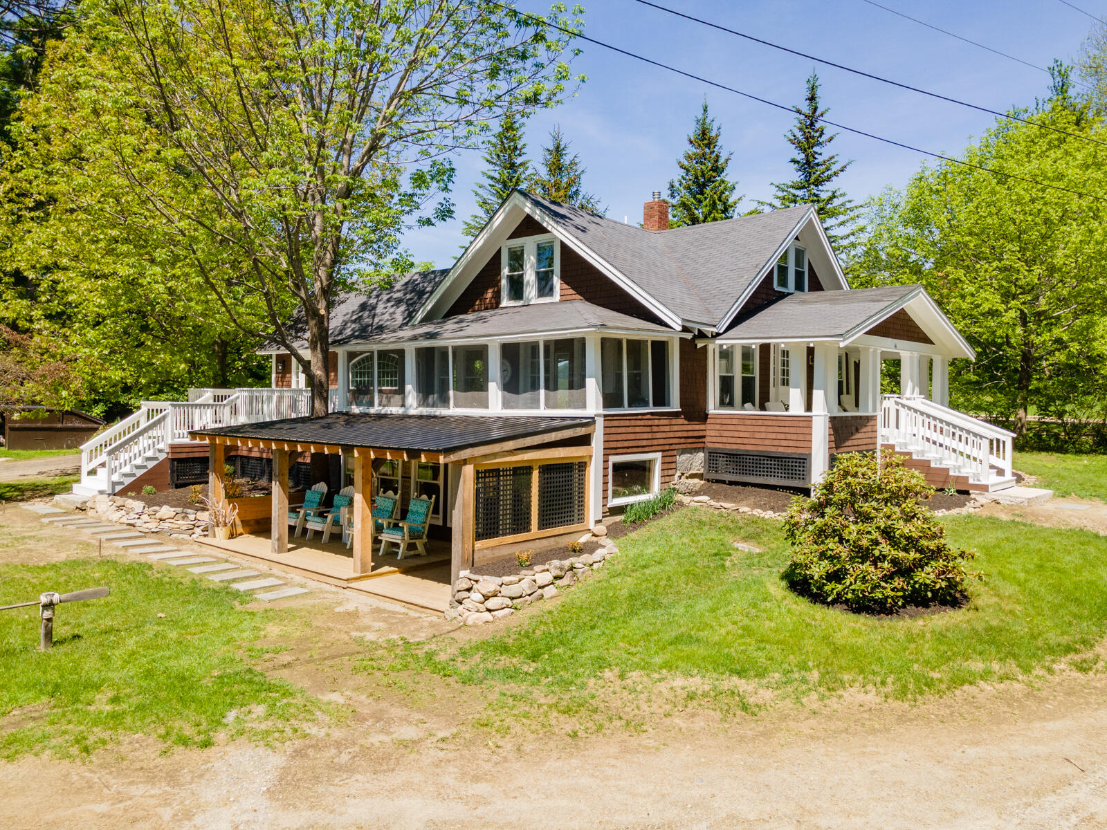 46 Augusta Road, Unit 1 Rome, ME 04963 - Photo 2 of 81 lakehome_augustaroad002