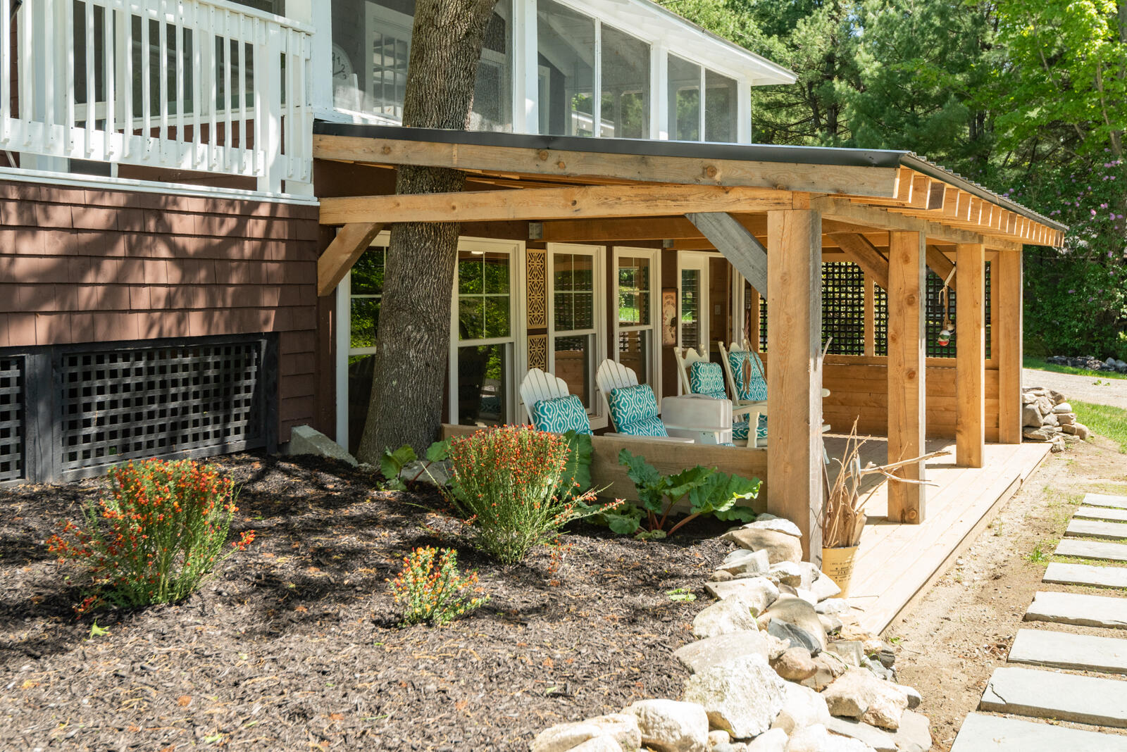 46 Augusta Road, Unit 1 Rome, ME 04963 - Photo 3 of 81 lakehome_augustaroad010